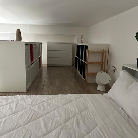 Апартаменты Loft Moderno Con Terrazzo Милан Экстерьер фото